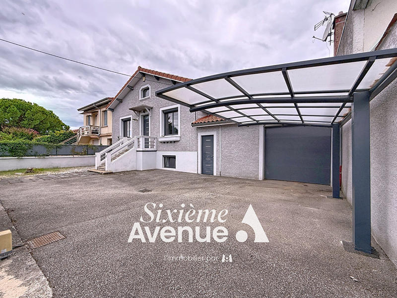 Maison - 111 m² - 4 pièces