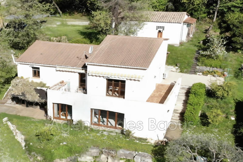 Maison - 191 m² - 6 pièces