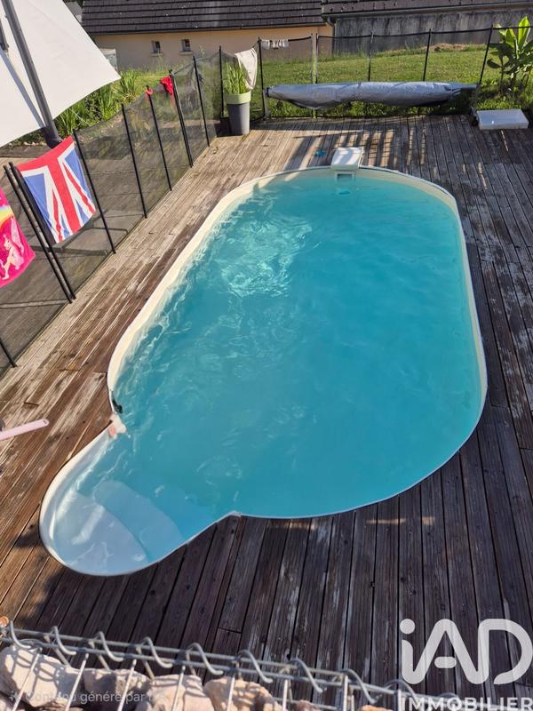 Maison - 98 m² - 4 pièces