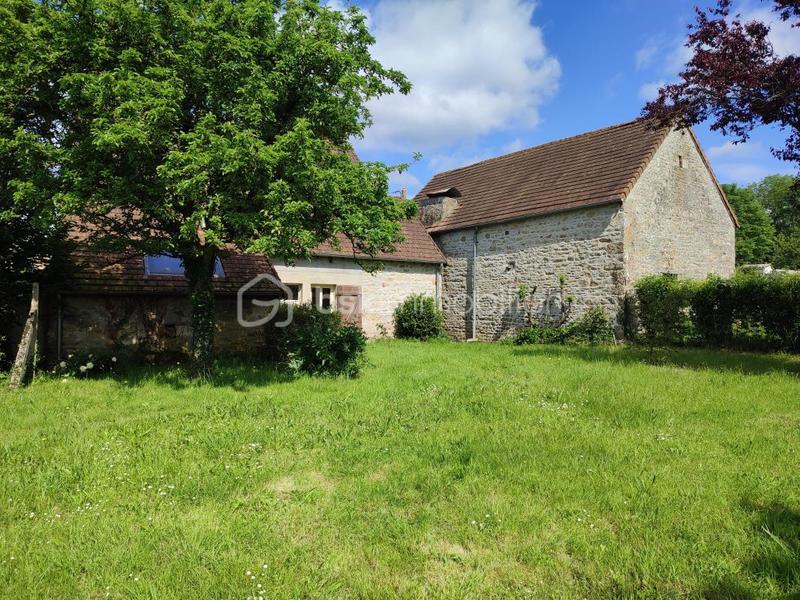 Maison ancienne - 84 m² - 3 pièces