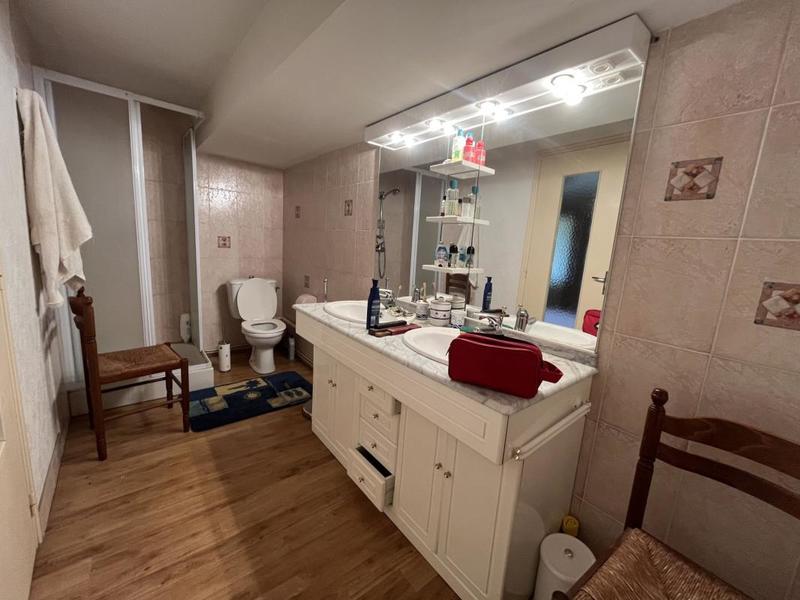 Maison - 142 m² - 6 pièces