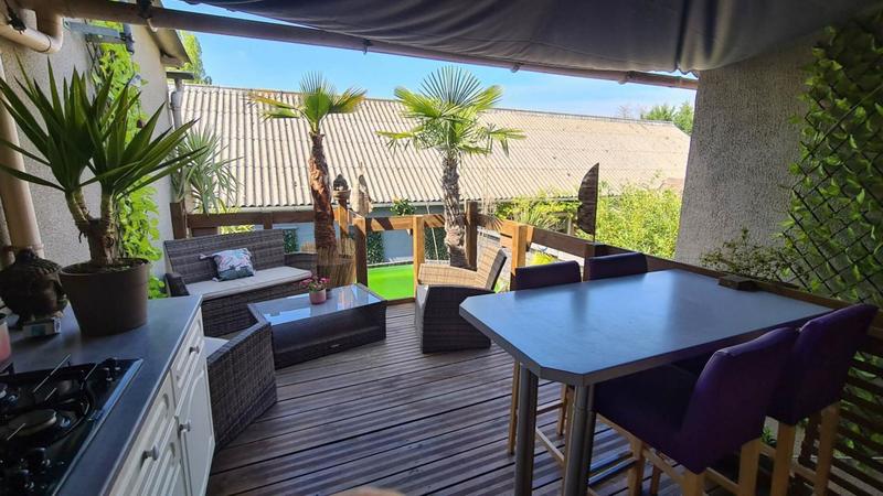 Maison - 170 m² - 8 pièces