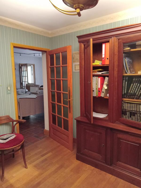 Maison - 290 m² - 9 pièces