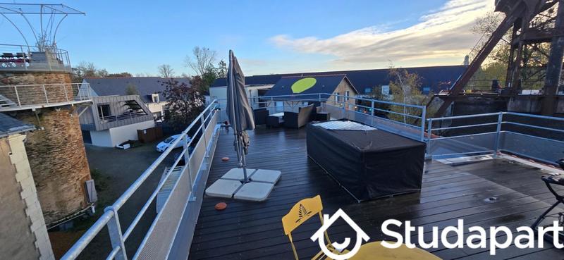 Chambre - 13 m² - 1 pièce