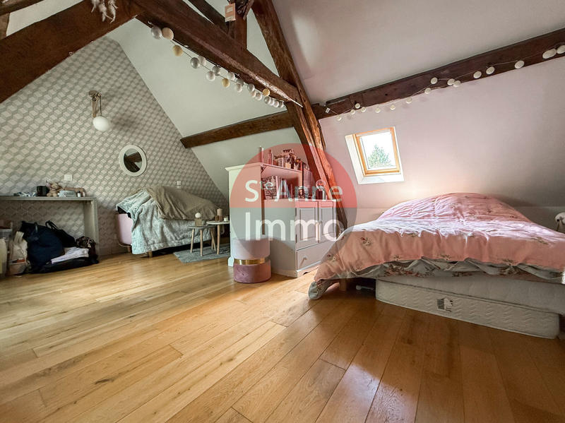 Maison - 177 m² - 7 pièces