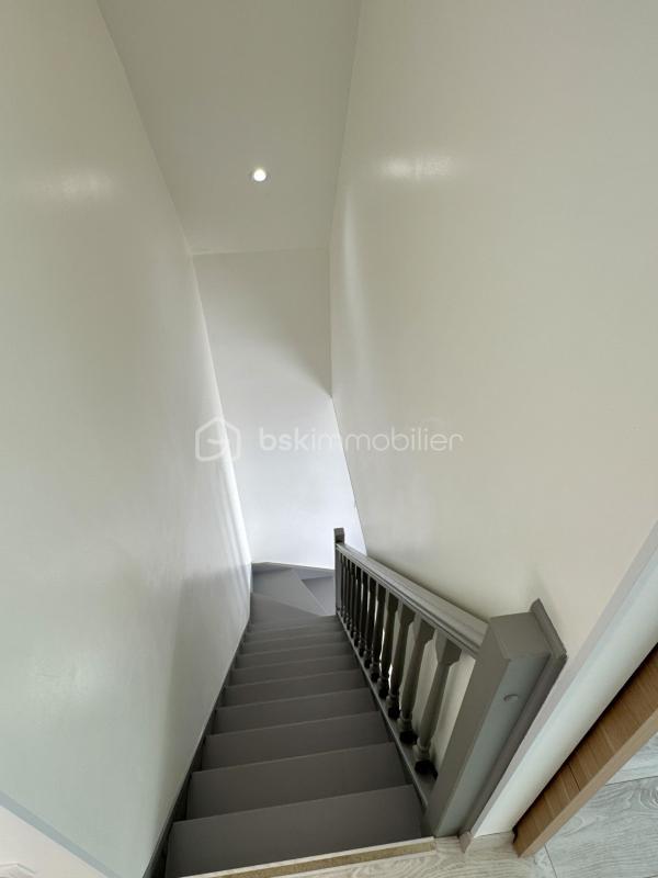 Maison traditionnelle - 97 m² - 5 pièces