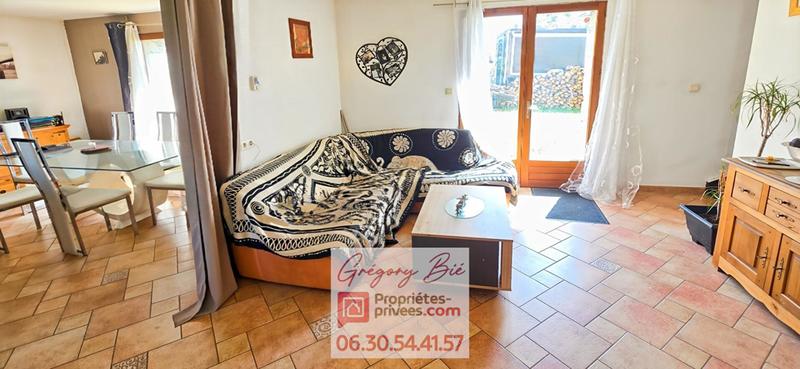 Maison - 235 m² - 6 pièces