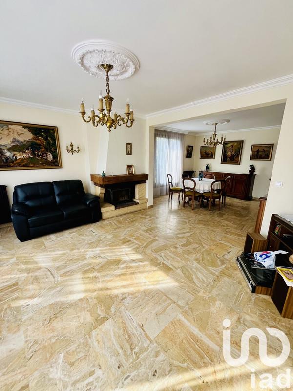 Maison - 140 m² - 6 pièces