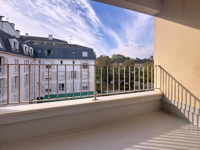 Appartement - 75 m² - 3 pièces