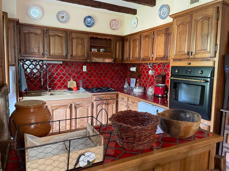 Maison - 244 m² - 8 pièces