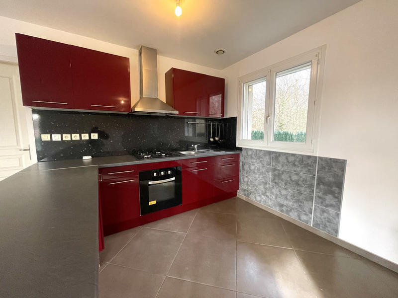 Maison - 99 m² - 4 pièces