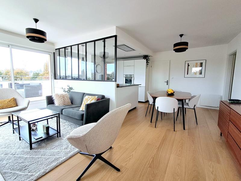 Appartement - 82 m² - 4 pièces