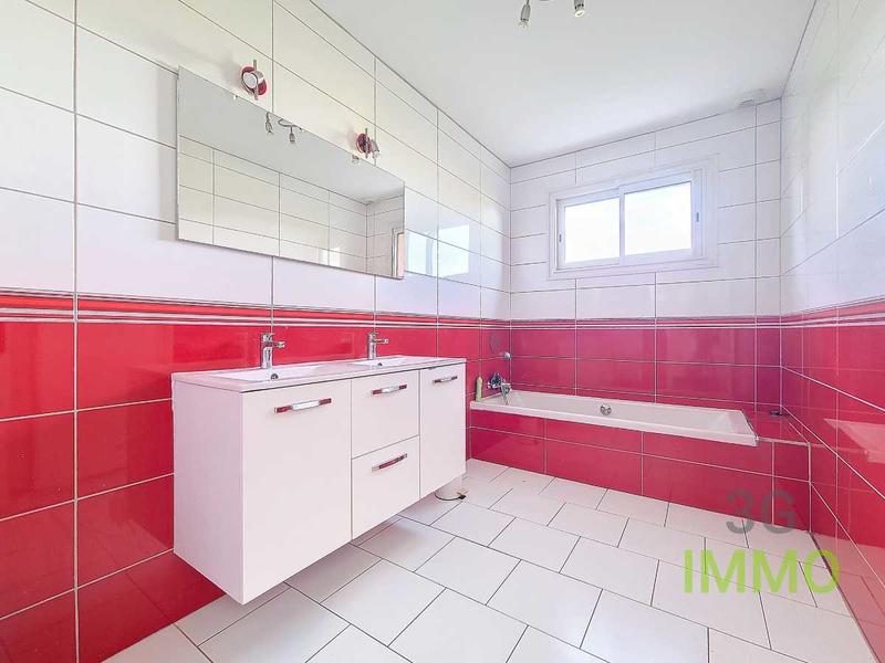 Maison - 152 m² - 5 pièces