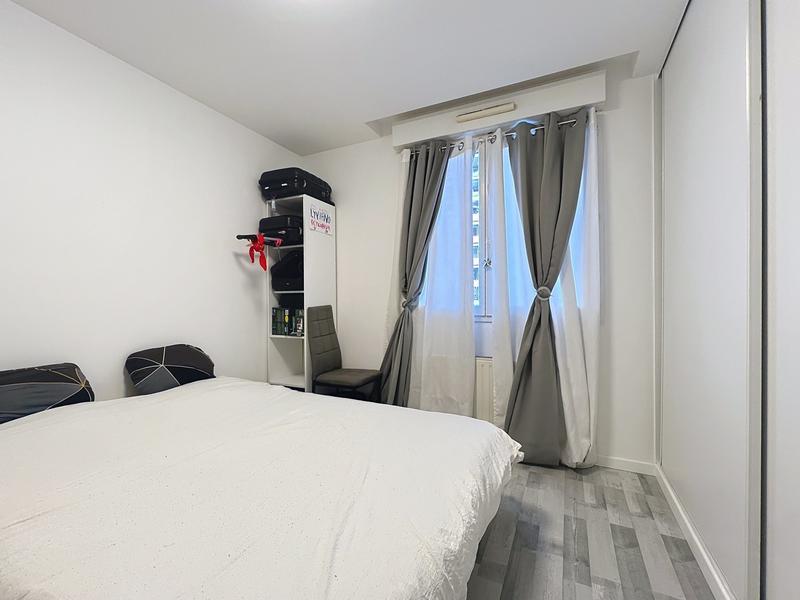 Appartement - 125 m² - 5 pièces