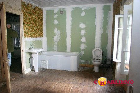 Maison traditionnelle - 615 m² - 22 pièces