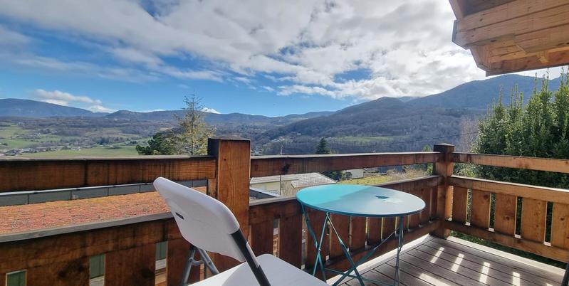 Maison - 90 m² - 6 pièces