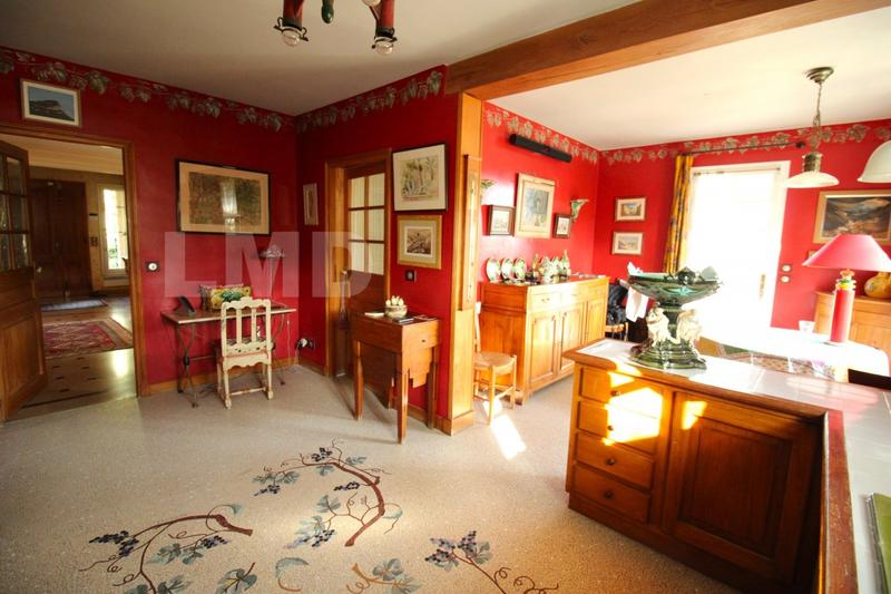 Viager - Maison - 280 m² - 7 pièces