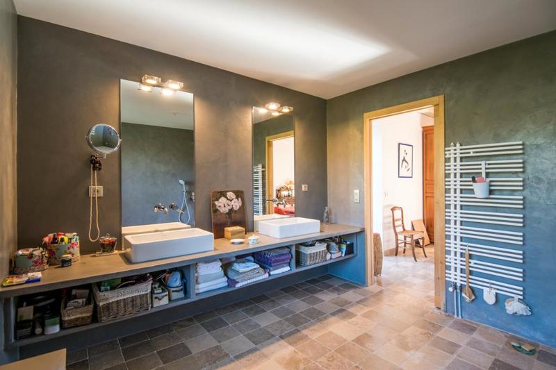 Maison de maîtres - 600 m² - 13 pièces