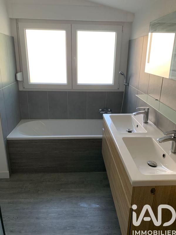 Maison - 120 m² - 4 pièces