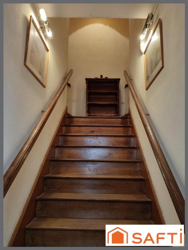 Maison - 99 m² - 5 pièces