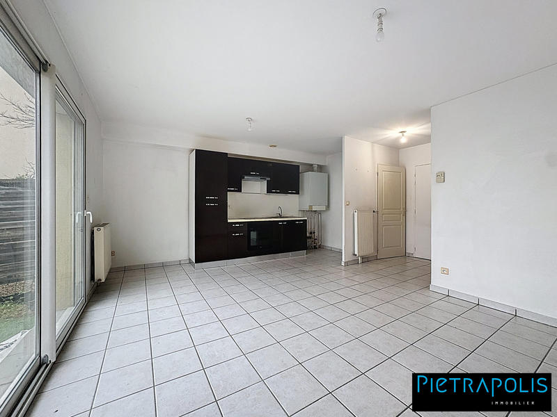 Appartement - 82 m² - 4 pièces