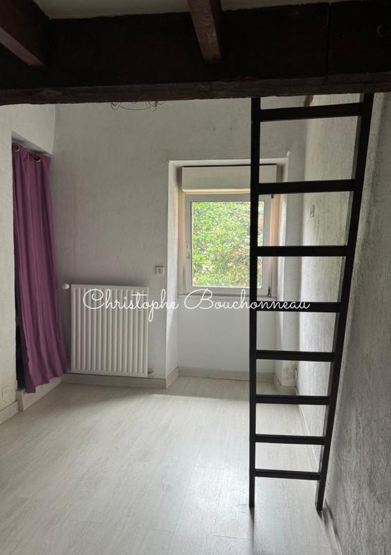 Maison - 202 m² - 6 pièces