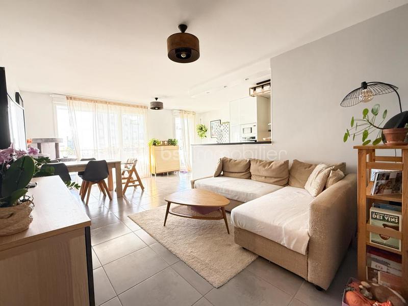 Appartement - 73 m² - 3 pièces