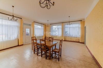 Maison - 178 m² - 6 pièces