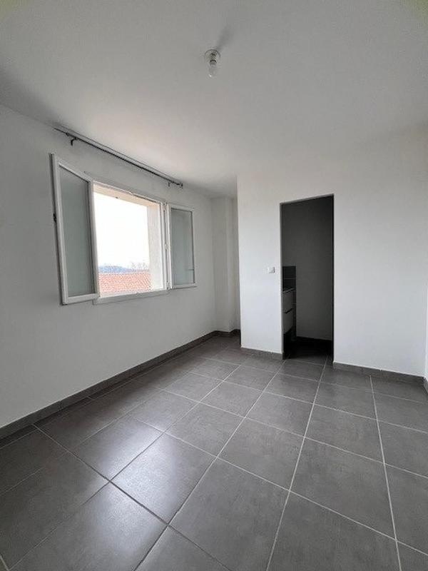 Maison de ville - 75 m² - 4 pièces