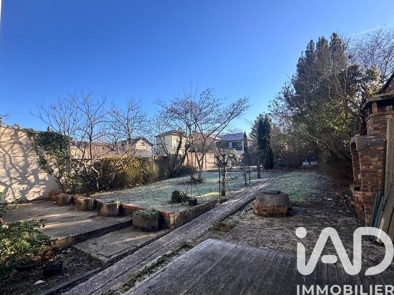 Maison - 91 m² - 5 pièces