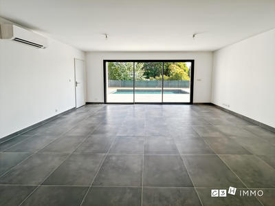 Villa - 113 m² - 5 pièces