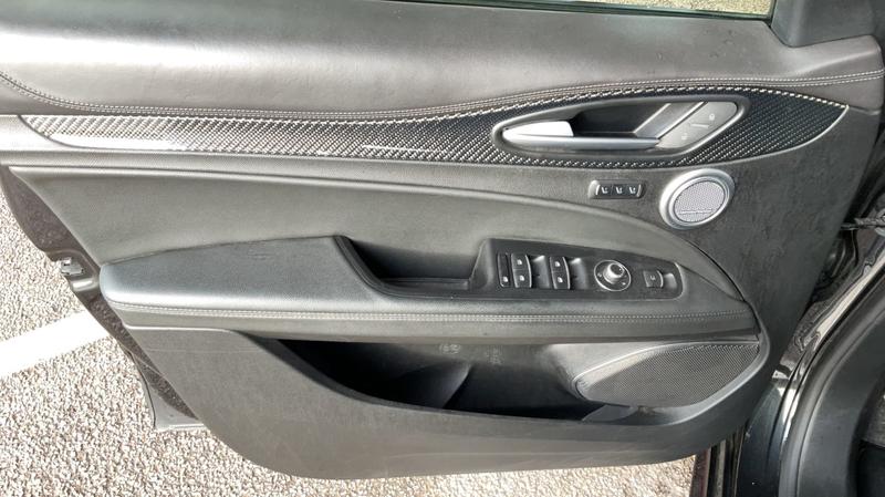 Alfa Romeo Stelvio 2.2 Jtd 210 Q4 Veloce Ti - Automatique Toit ouvrant