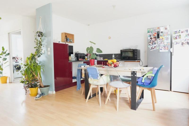 Immeuble - 81 m² - 4 pièces