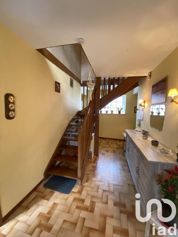 Maison - 212 m² - 8 pièces