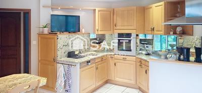 Maison - 104 m² - 6 pièces