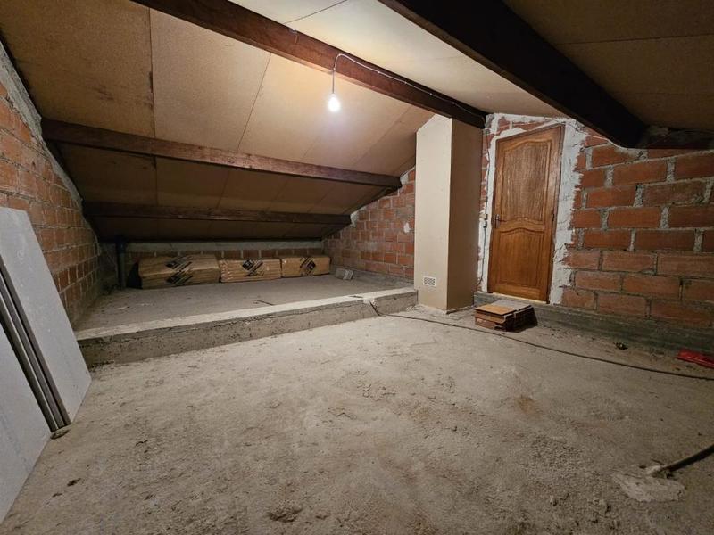 Villa - 250 m² - 6 pièces