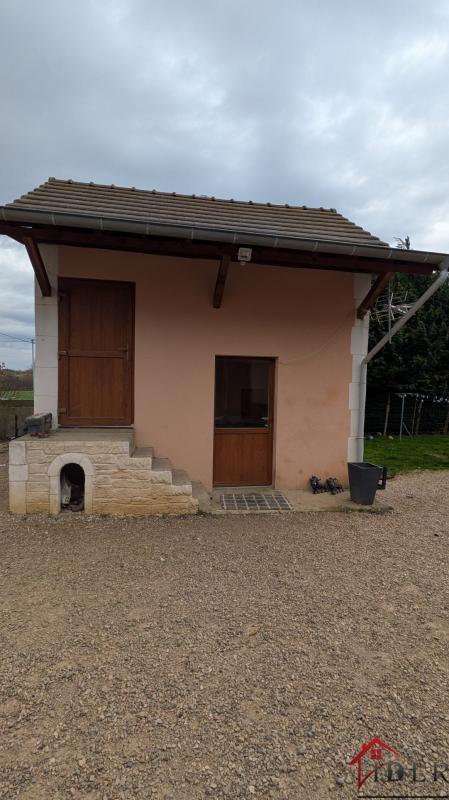 Maison - 240 m² - 9 pièces