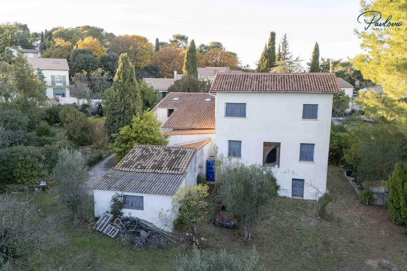 Maison traditionnelle - 215 m² - 8 pièces