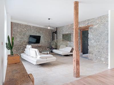 Maison - 170 m² - 7 pièces