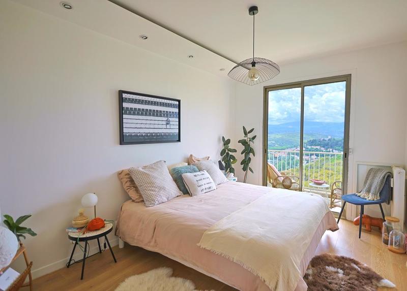 Appartement - 79 m² - 3 pièces