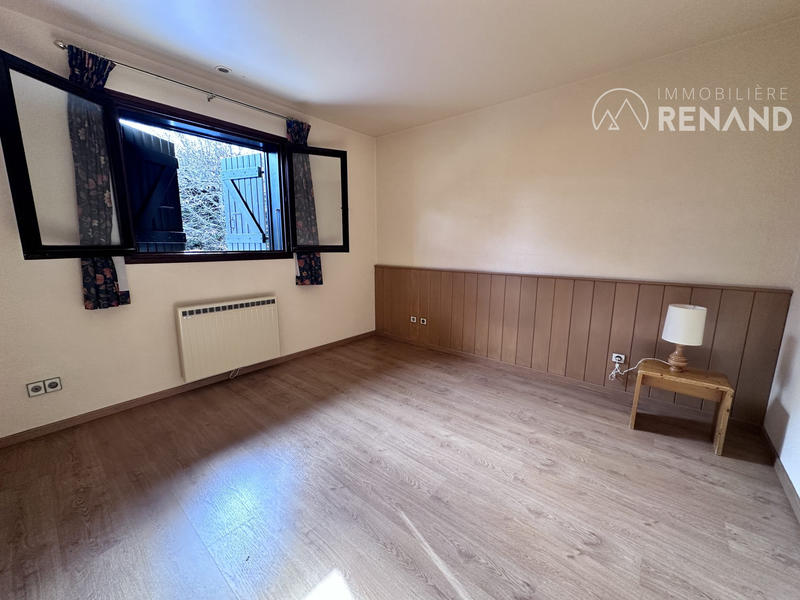 Châlet - 200 m² - 8 pièces