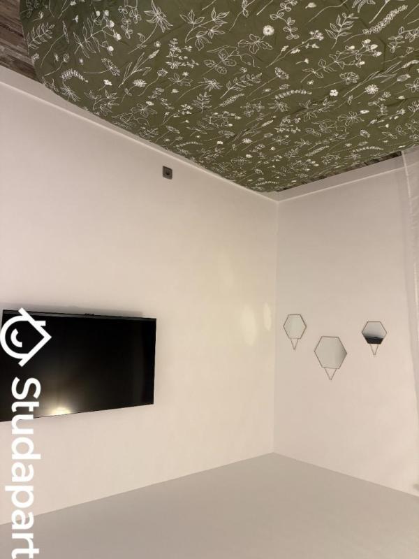 Chambre - 12 m² - 1 pièce