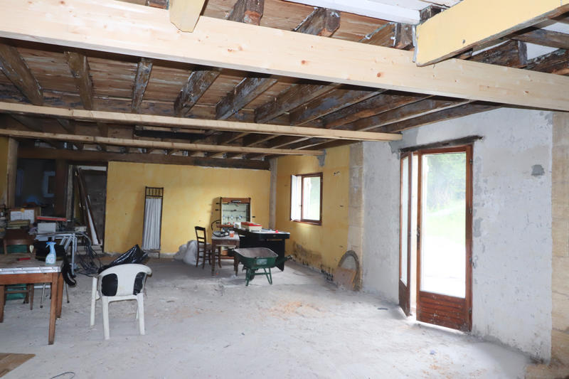 Maison - 200 m² - 7 pièces