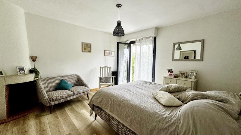 Maison - 193 m² - 6 pièces