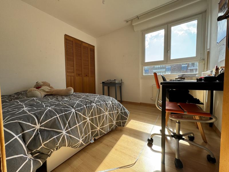 Appartement - 89 m² - 5 pièces