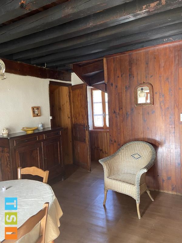 Maison - 98 m² - 5 pièces