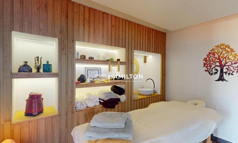 Maison de campagne - 532 m² - 11 pièces