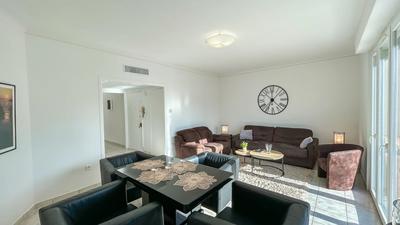 Appartement - 77 m² - 3 pièces