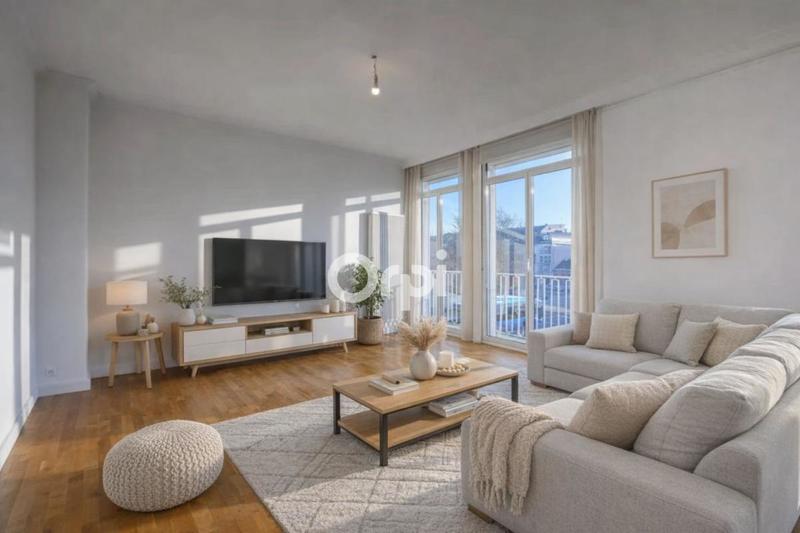 Appartement - 80 m² - 3 pièces