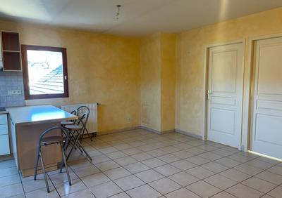 Appartement - 42 m² - 3 pièces